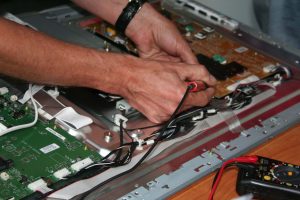 Fernseher Reparatur