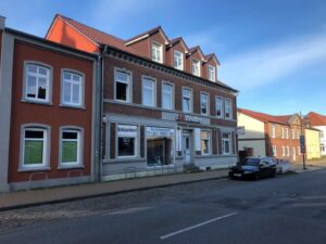 Elektrogeraete_Reparatur_Neukloster